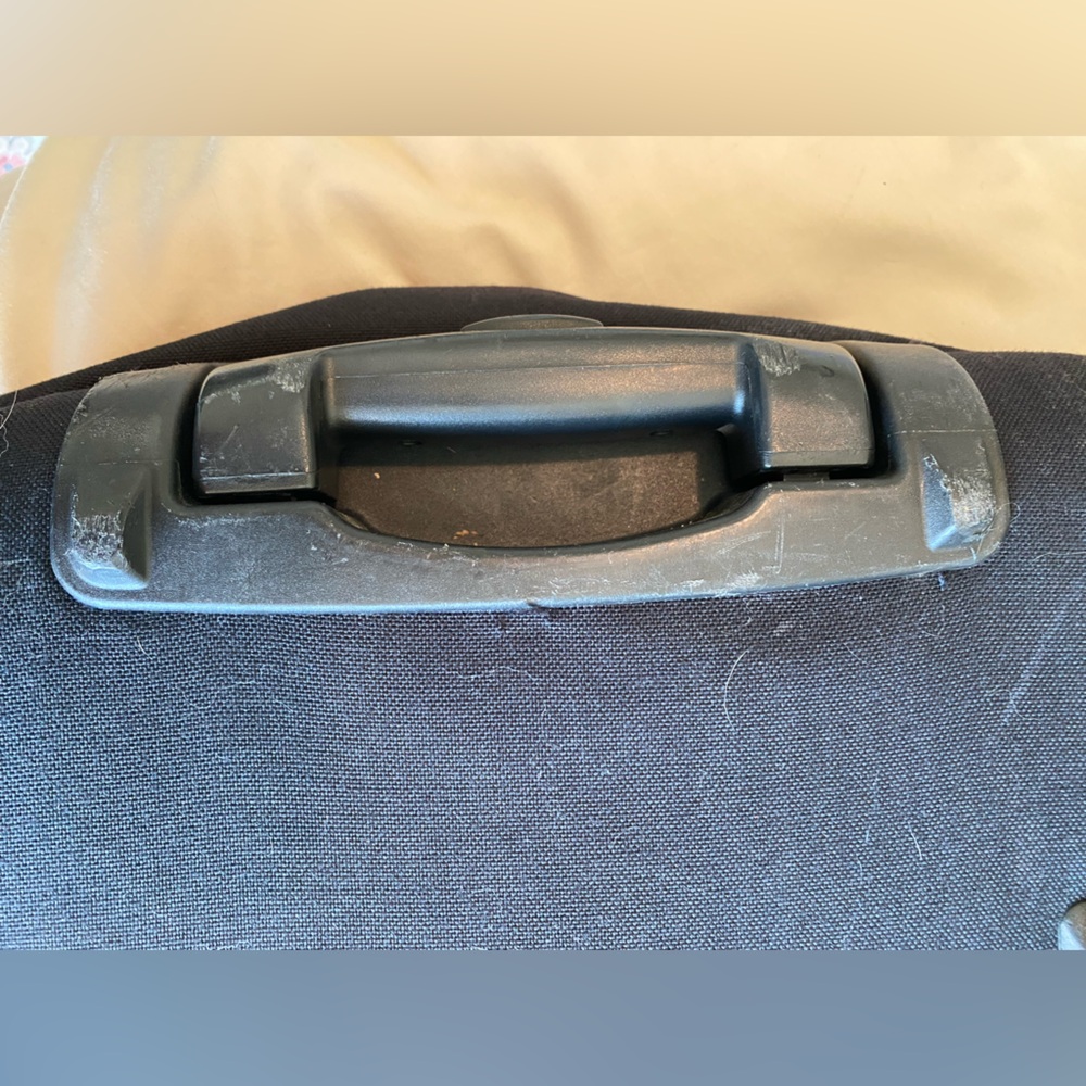 LL Bean rolling duffel bag luggage camo XL monogrammed carry durable travel - Picture 7 of 8